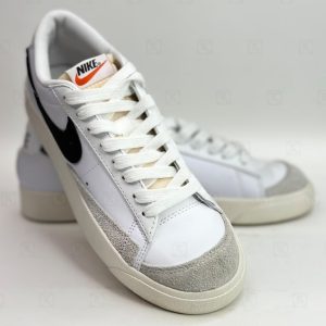 بلیزر کفش کتونی کفش بیرونی بلیزر سفید