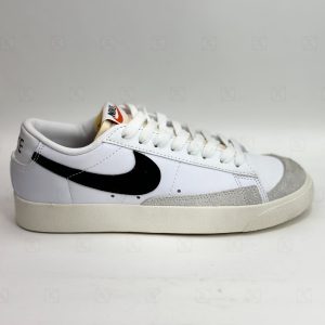 بلیزر کفش کتونی کفش بیرونی بلیزر سفید